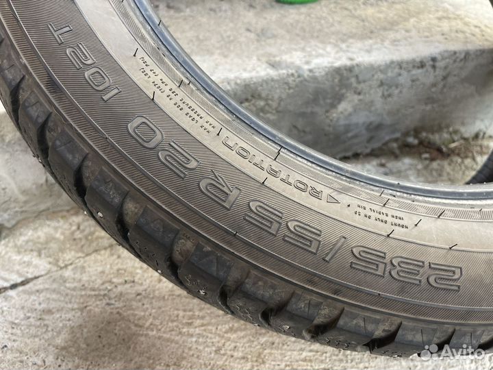 Nokian Tyres Hakkapeliitta 8 SUV 235/55 R20 102T