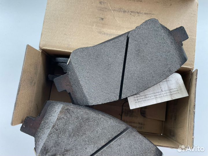 Тормозные колодки Hyundai Santa Fe 4