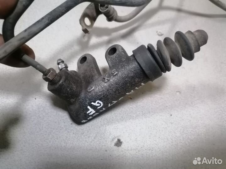 Цилиндр сцепления рабочий с трубками Mazda 626 GF