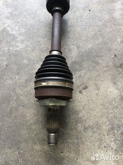 Привод передний правый Honda Civic 8 4D R18A1 1.8