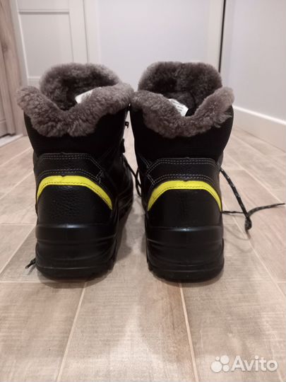 Ботинки рабочие зимние 44р