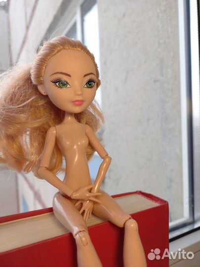 Кукла эвер афтер хай