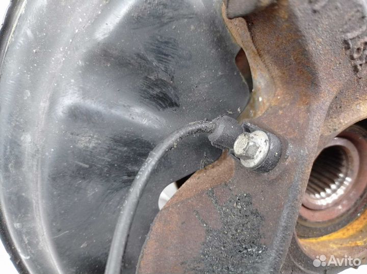 Кулак поворотный правый Ford Fiesta 6