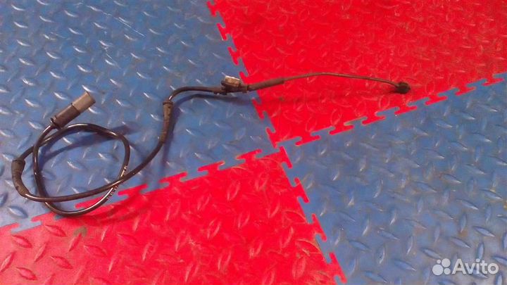 Датчик износа колодок BMW X3 F25