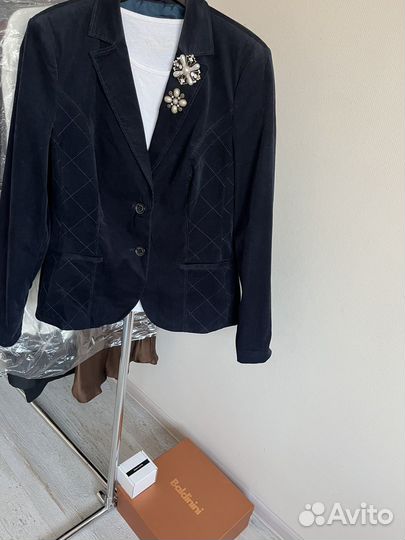 Пиджак бархатный