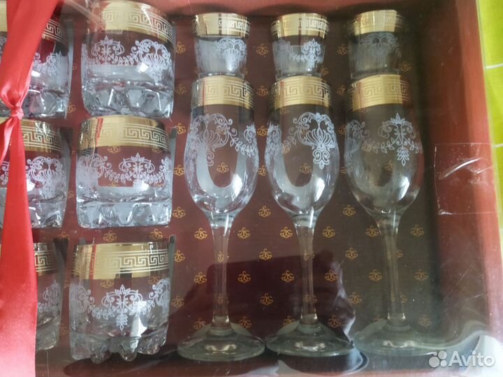 Бокалы фужеры рюмки