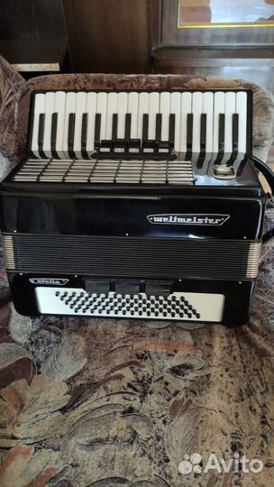 Аккордеон weltmeister stella