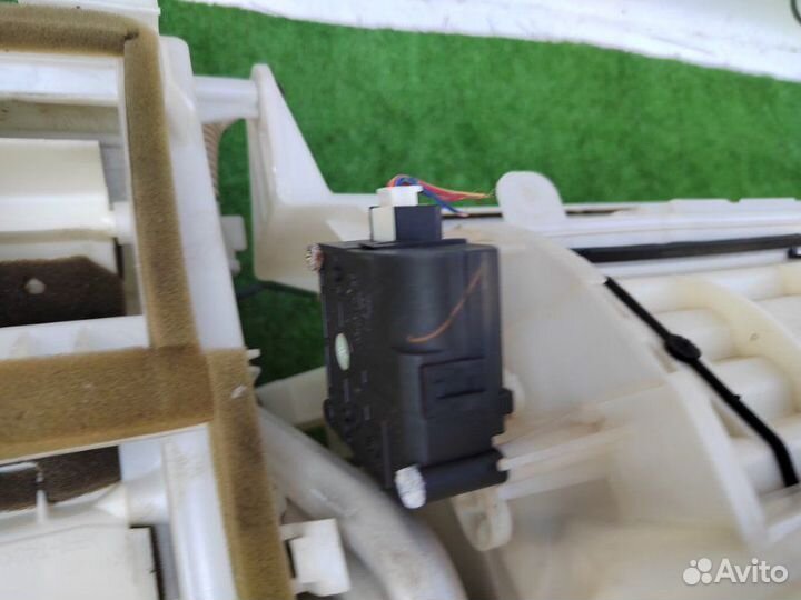 Печка передняя Toyota Premio NZT240 1NZ 2003