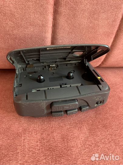 Кассетный плеер sony walkman