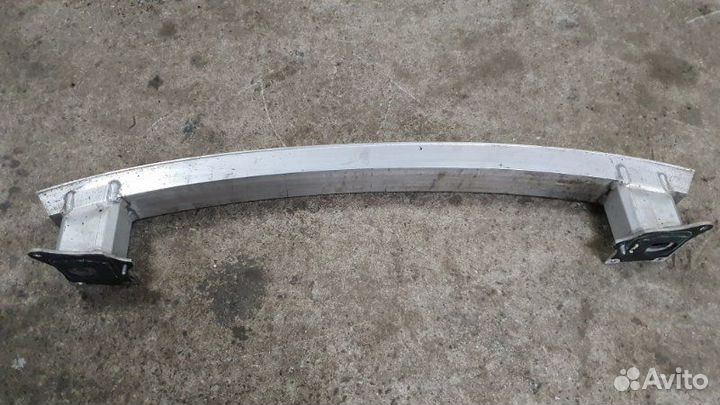 Усилитель бампера Audi A7 4G CGW 2011