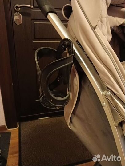 Прогулочная коляска carrello gloria