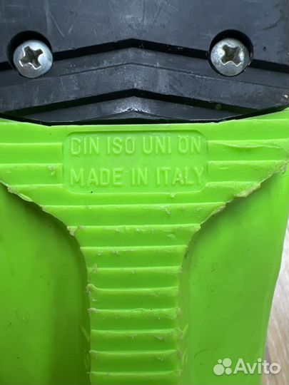 Горнолыжные ботинки детские 22.5