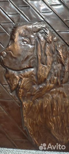 Панно чеканка собака