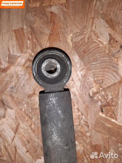 Стойка амортизатора задняя Ford Focus