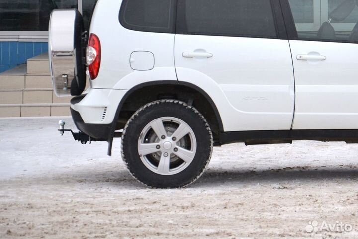 Фаркоп для Chevrolet Niva, Niva Travel квадрат