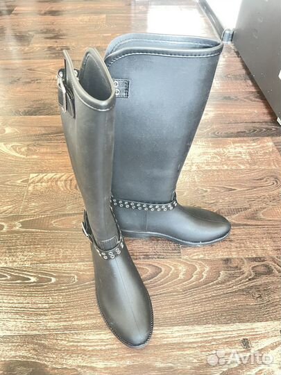 Продам сапожки