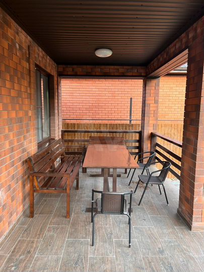 Дом 80 м² на участке 4 сот.