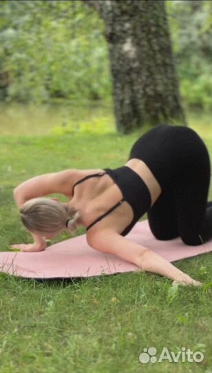 Преподаватель йоги