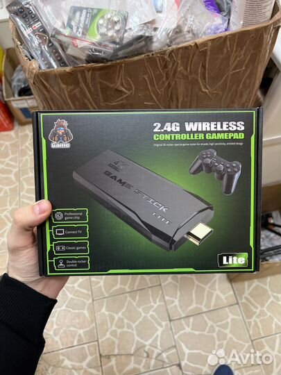 Приставка портативная игровая Game Stick Lite 64Гб