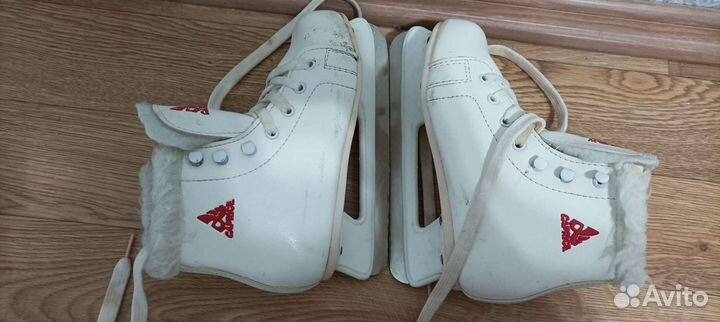 Коньки 33 р