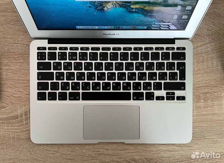 Apple MacBook Air 11 2014