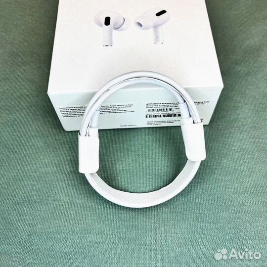 AirPods Pro 2: Звук, который захватывает