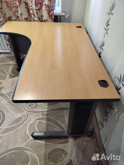 Офисная мебель бу столы
