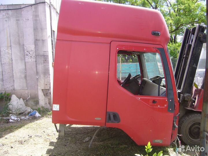 Кабина Renault Premium