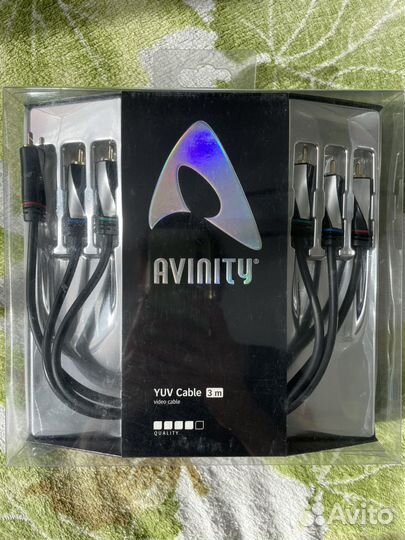 Кабель YUV 3*RCA