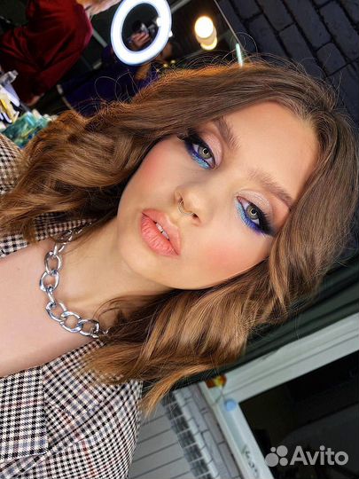 Визажист/мастер по прическам