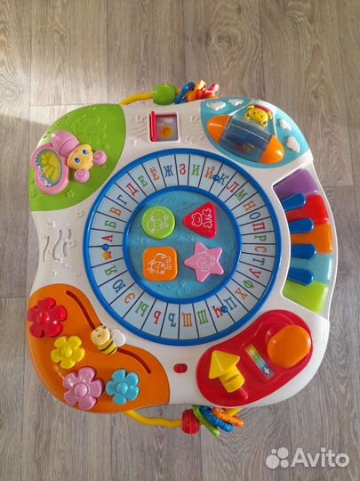 Развивающий стол