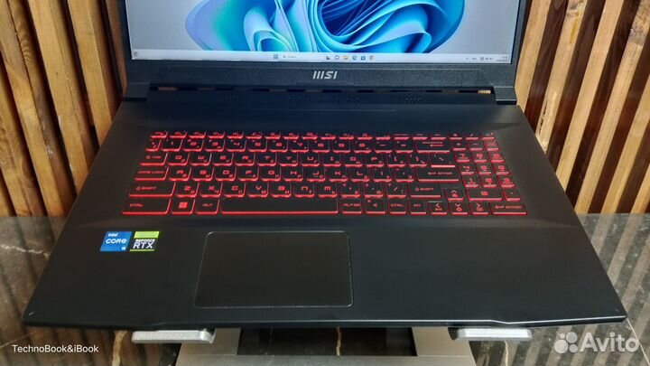 Игровой ноутбук MSI Katana GF76