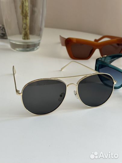 Солнцезащитные очки