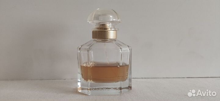 L'heure bleue, Kelly Caleche, Knowing делюсь