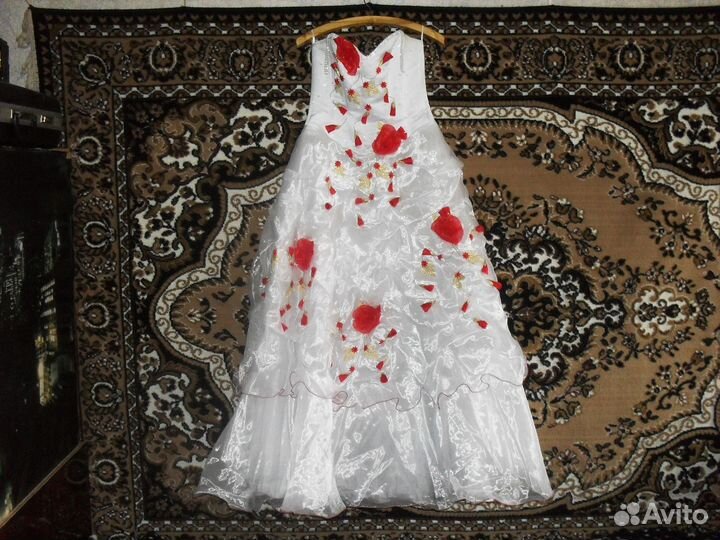 Свадебное платье пышное