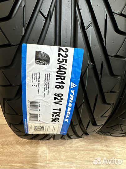 Triangle TR968 225/40 R18 96Z
