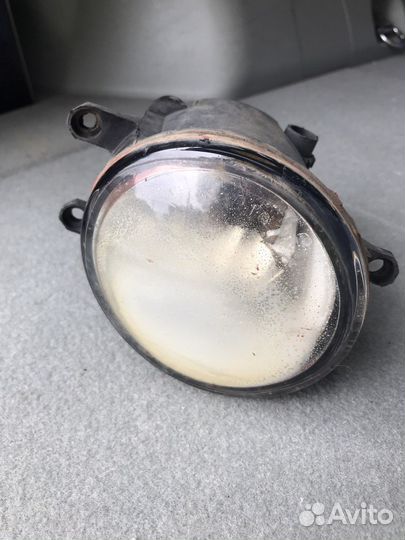 Стёкла на противотуманные фары Toyota