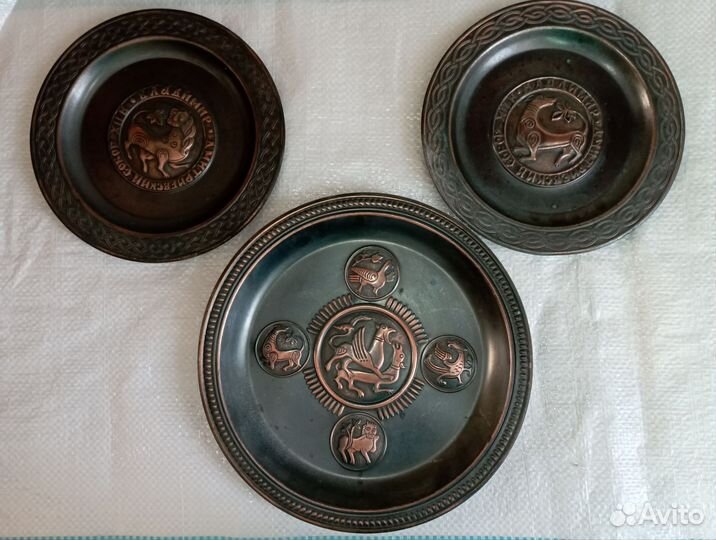 Настенное панно медная тарелка декоративная СССР
