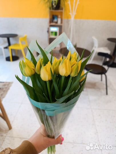 Букет из тюльпанов