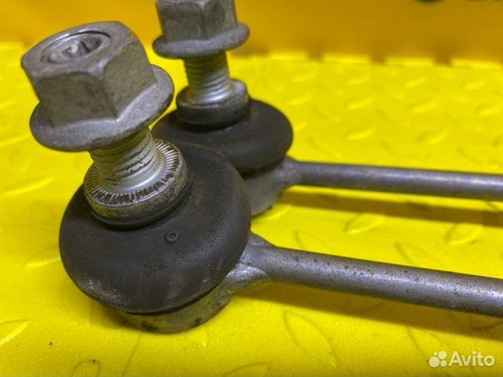 Стойки стабилизатора задние Bmw 7 E65 N62B48 2007