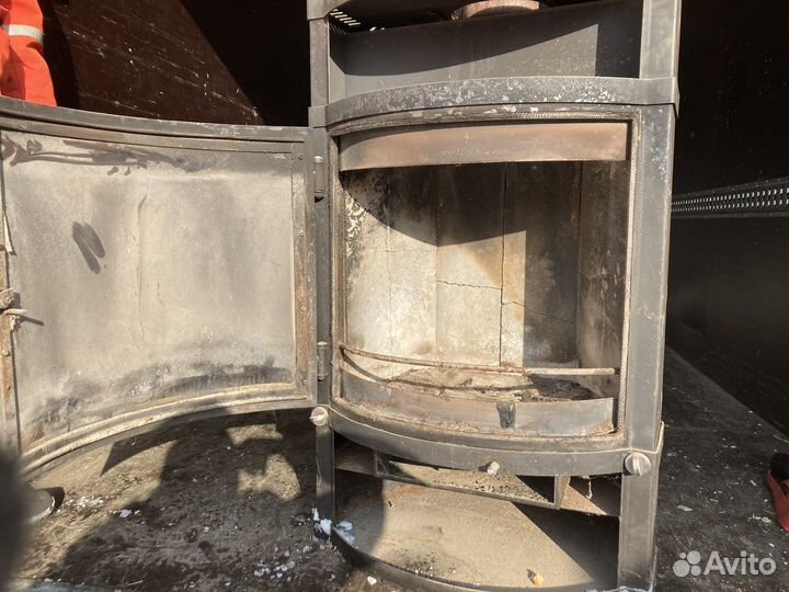 Печь камин дровяной