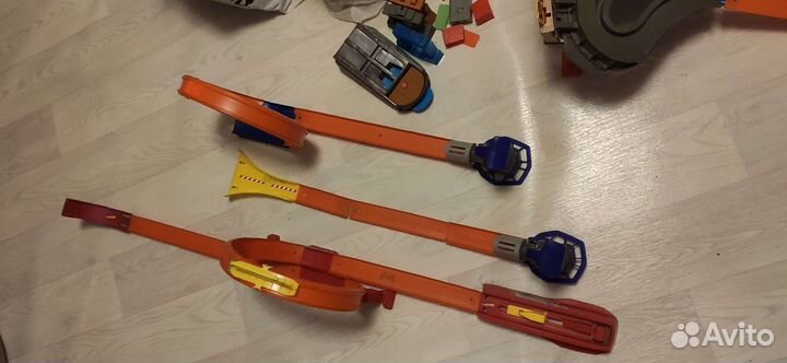 Hot wheels треки