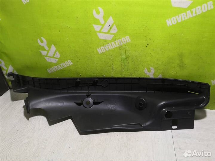 Обшивка стойки Шкода Октавия А4