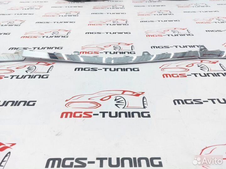 Хром губа E-class W212 2013-2016 AMG пакет 212