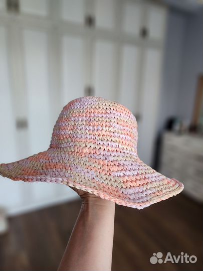 Панамы летние пляжные натуральные из рафии