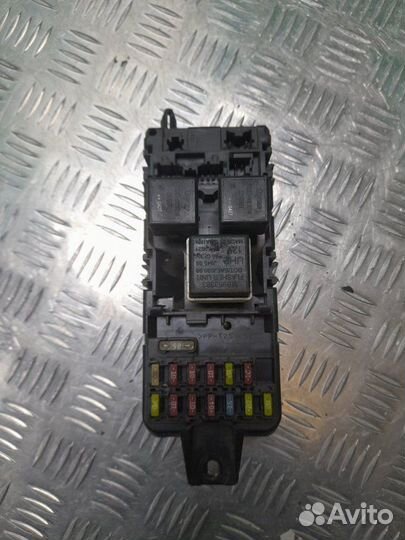 Блок предохранителей Mitsubishi Space Star