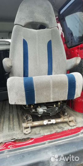 Сиденья капитанские