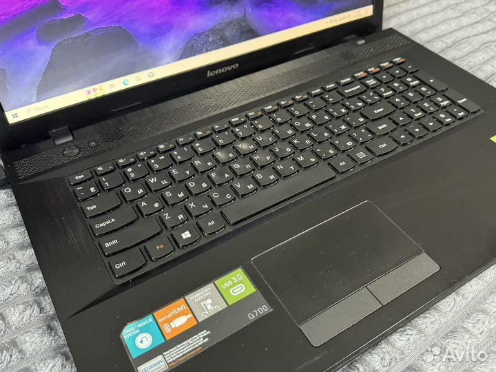 Lenovo 17,3 / GT720 2gb / SSD 240gb