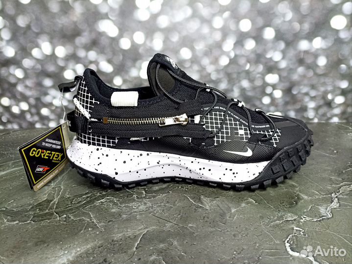 Мужские кроссовки