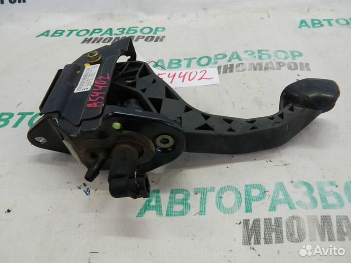 Педаль сцепления для Skoda Fabia 1 1999-2006г